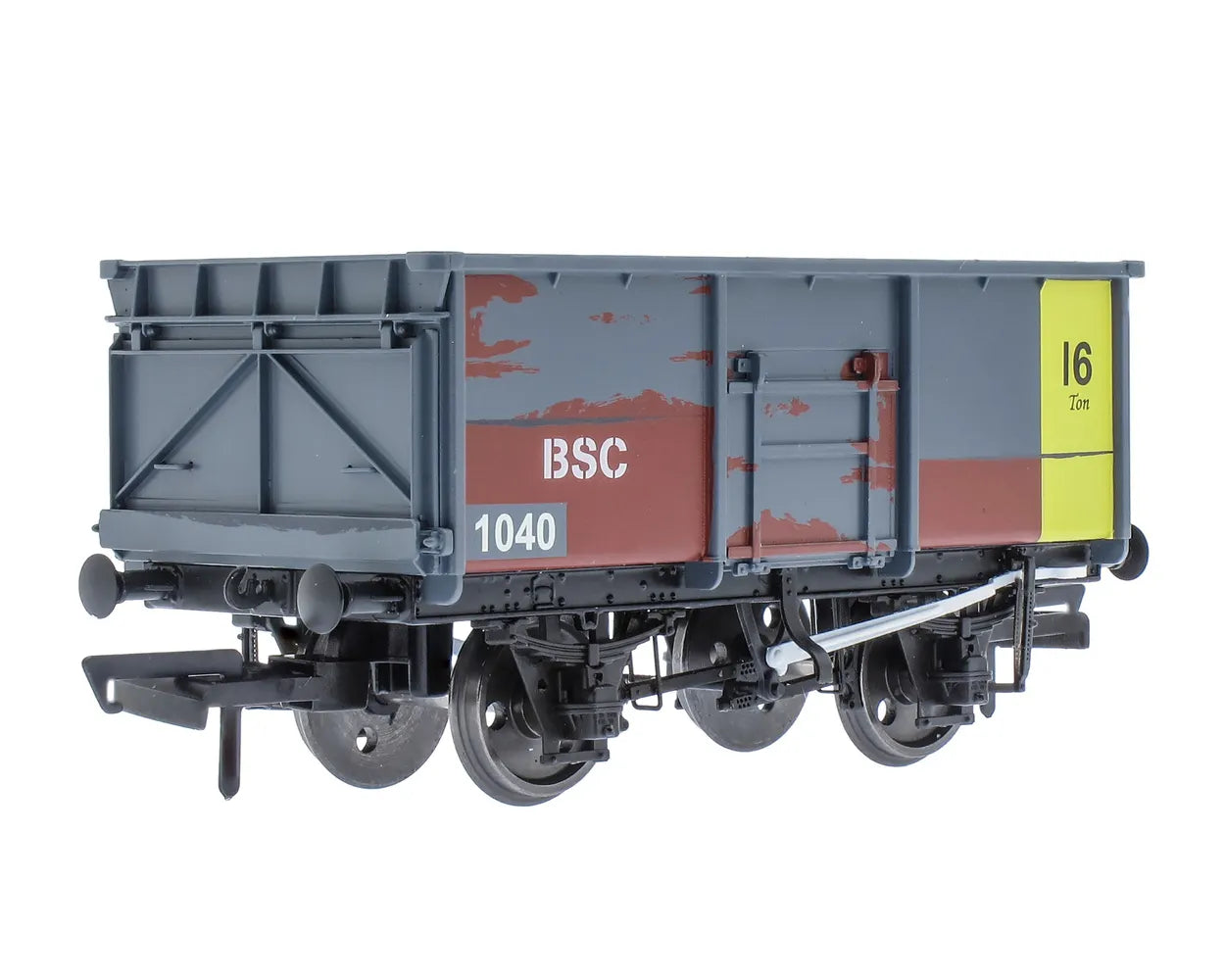 Accurascale Exclusive 16-Tonne Mineral British Steel Scrap Model Railway Wagons - Set of 3 Close Up
