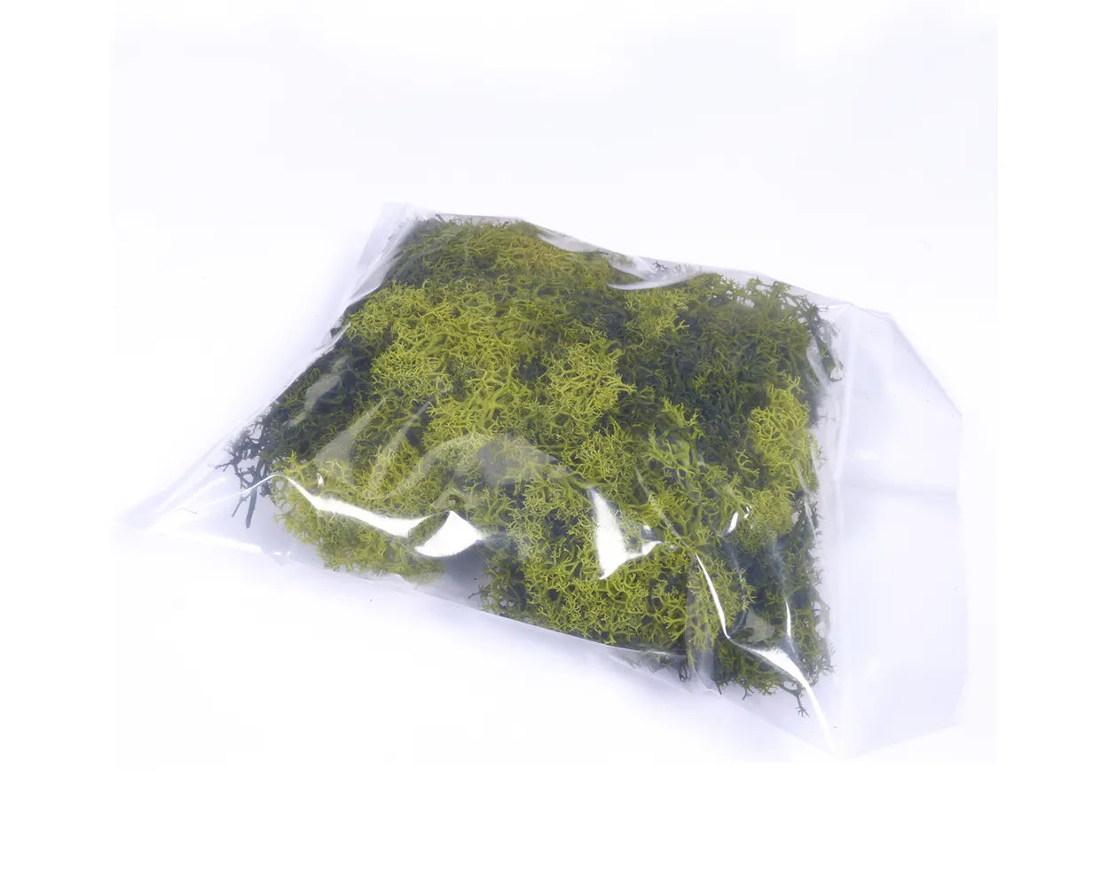 Natural Scenics Small Summer Scenery Bundle For Model Railways - Medium Green Lichen 