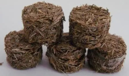 Natural Scenics Straw Scatter_Round Hay Bales Harvest Bundle For Model Railways - Straw Bales