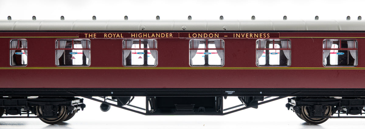 Hornby TT:120 UK Exclusive The Royal Highlander "Duchess of Abercorn" Model Train Set