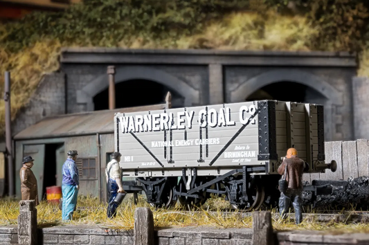The_Wagon_Yard_Limited_Edition_Warnerley_Coal_Co_Wagon_OO_-_World_of_Railways_Exclusive